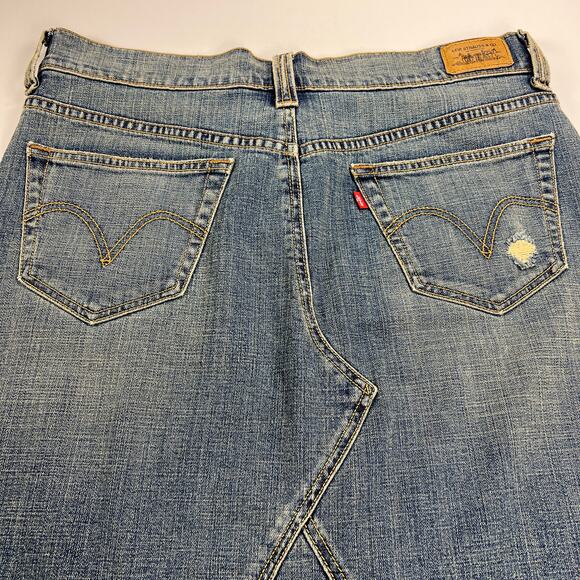 Levi's Almost Vintage Deconstructed Denim A-Line Skirt Five Pocket Size 14 - Picture 10 of 13